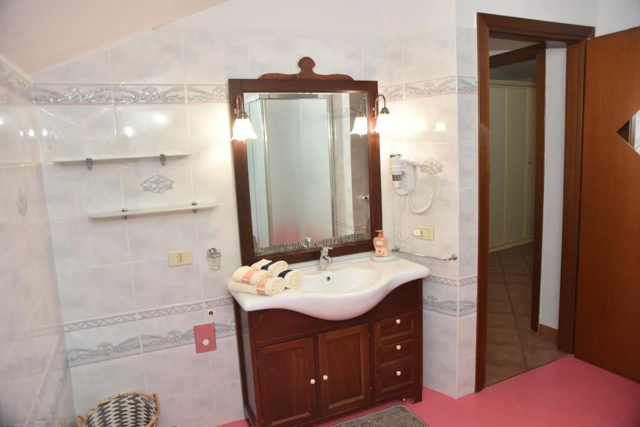 Casa Emanuela, Il Nostro Nido D'Amore Casalgrande Extérieur photo